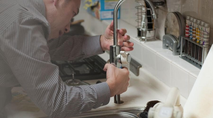 Local tankless water heater installation in Minier, IL
